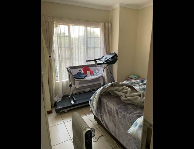 2 BEDROOM APARTMENT RENTED IN EQUESTRIA